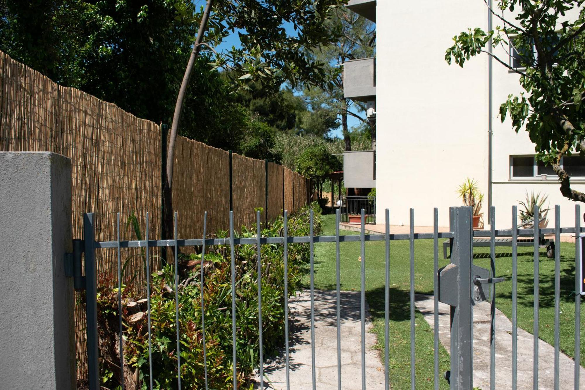 La Casetta Bamboo " 50 Mt Dal Mare" Incluso Ombrellone E 2 Lettini Nello Stabilimento Marcelli Extérieur photo